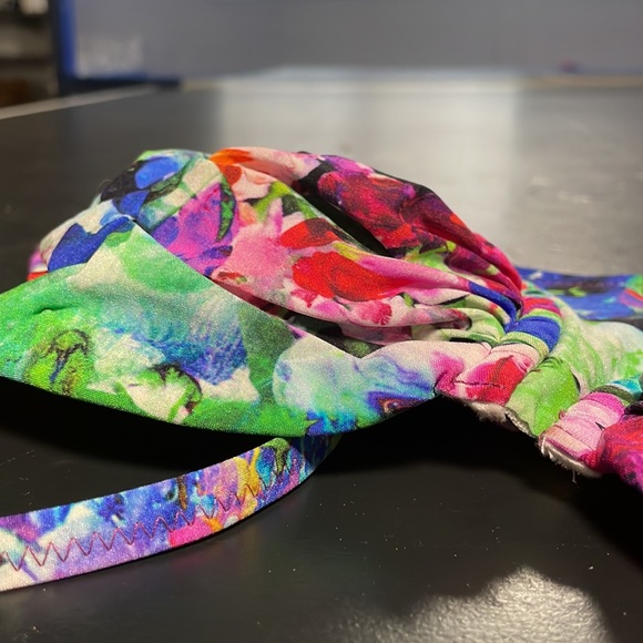 Floral bikini top - Picture 9 of 10